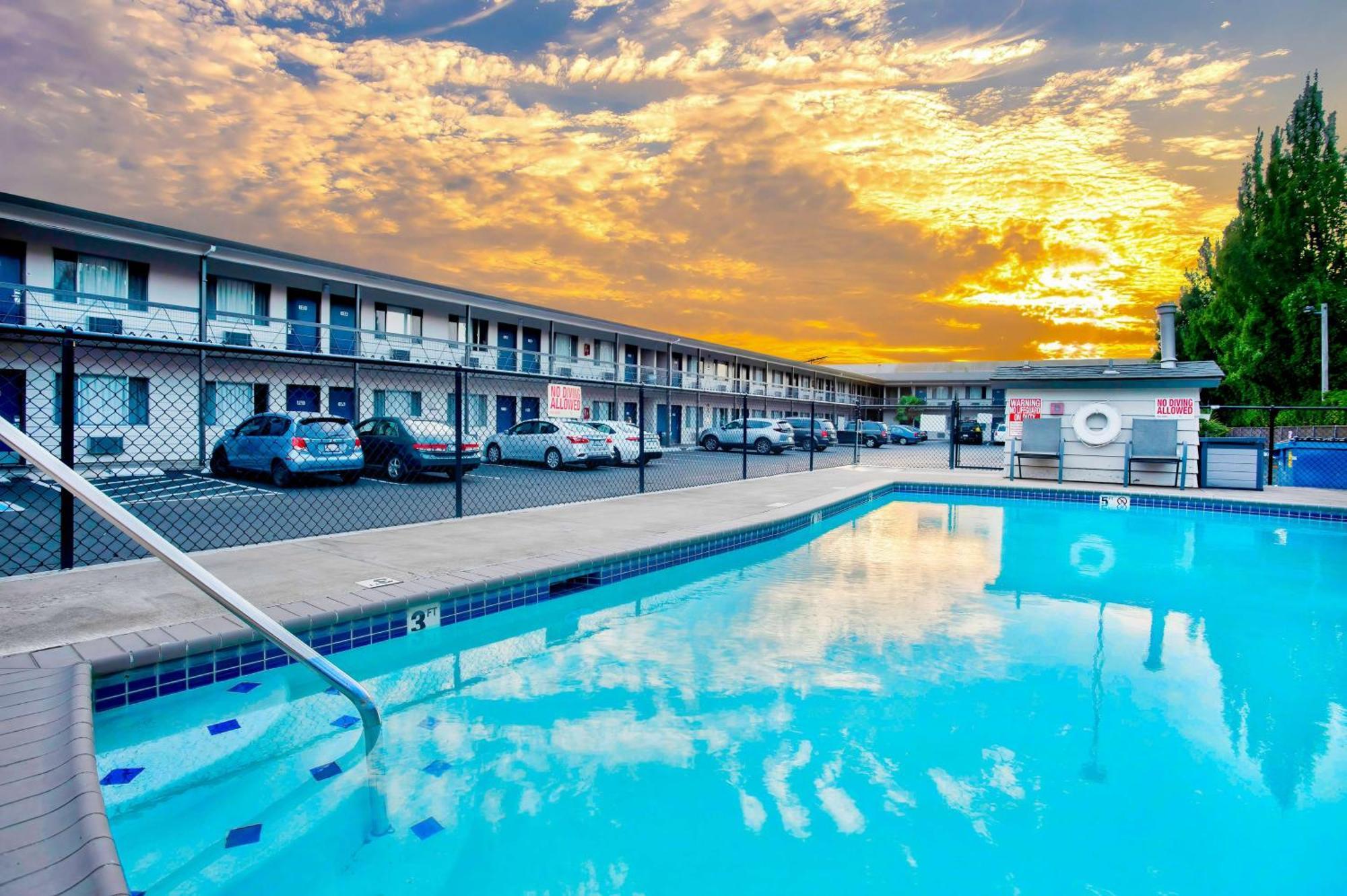Motel 6-Salem, Or - Expo Center Εξωτερικό φωτογραφία